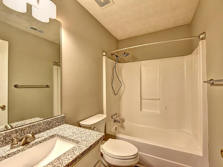 2010 Laurel Pointe Ln — Photo 21
