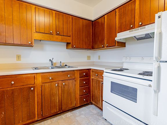 3rd image of 225 Nautilus Dr #4