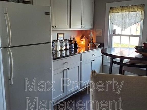 5th image of 4395 NW 118th Ave