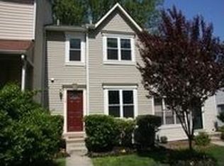 135 Kinsman View Cir, Silver Spring, MD 20901