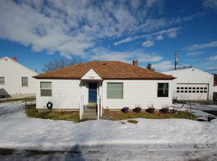 1009 SW Goodwin Pl, Pendleton, OR 97801