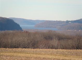 N4759 Hwy V, Poynette, WI 53955