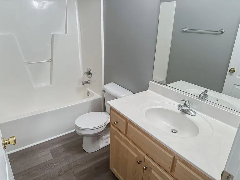 2215 Moran St — Photo 8