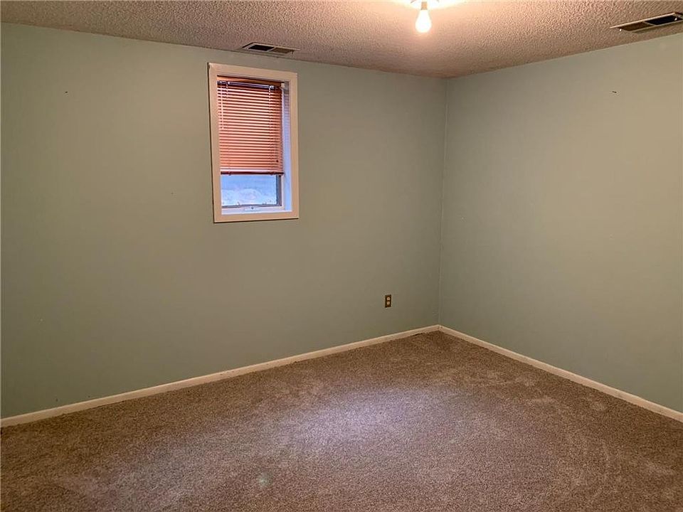 1st image of 12991 Knollwood Dr