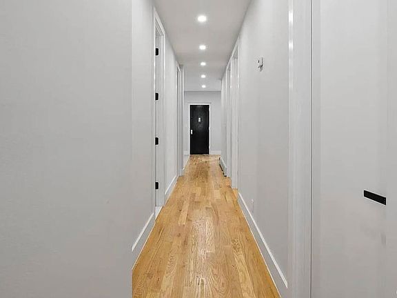 2nd image of 622 Mead Street