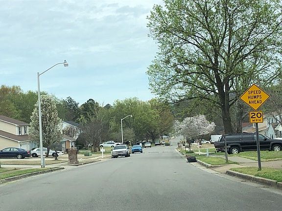 4th image of 13027 Camelot Dr SE