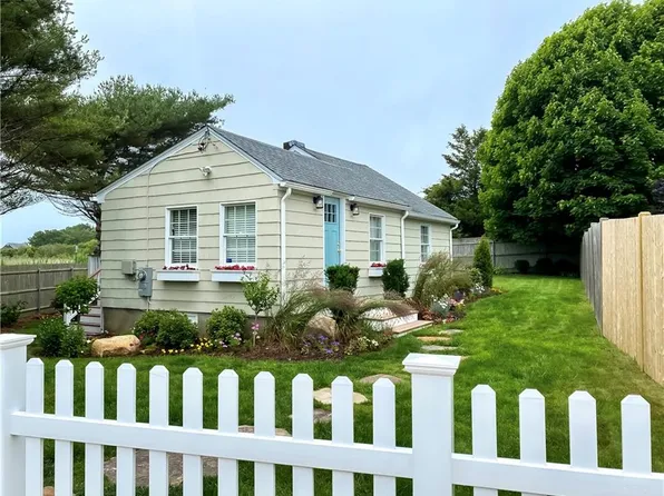 1143 Point Judith Rd, Narragansett, RI