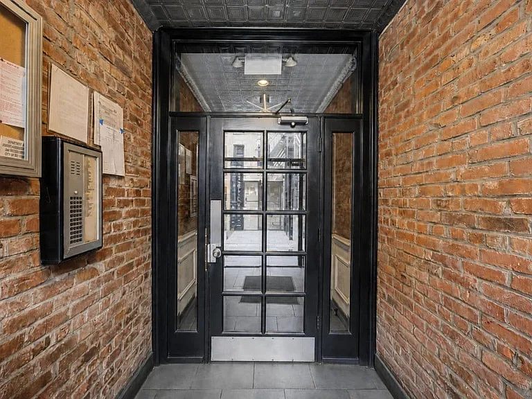 20 Prince St #17 — Photo 7