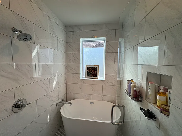 114 E Chester Ct — Photo 31