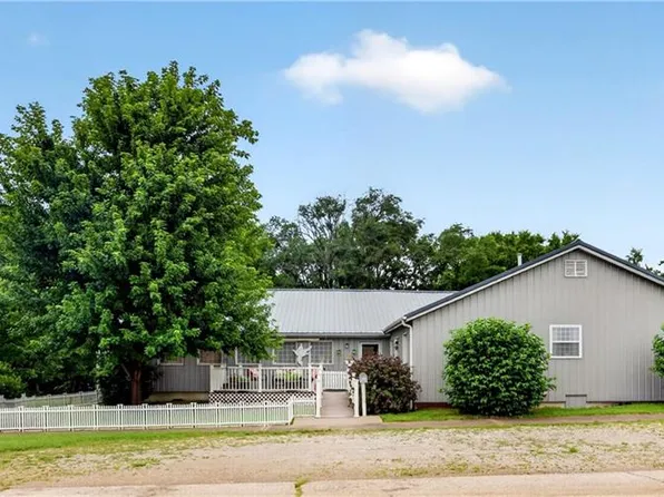 423 S Barbee St, Fort Scott, KS 66701