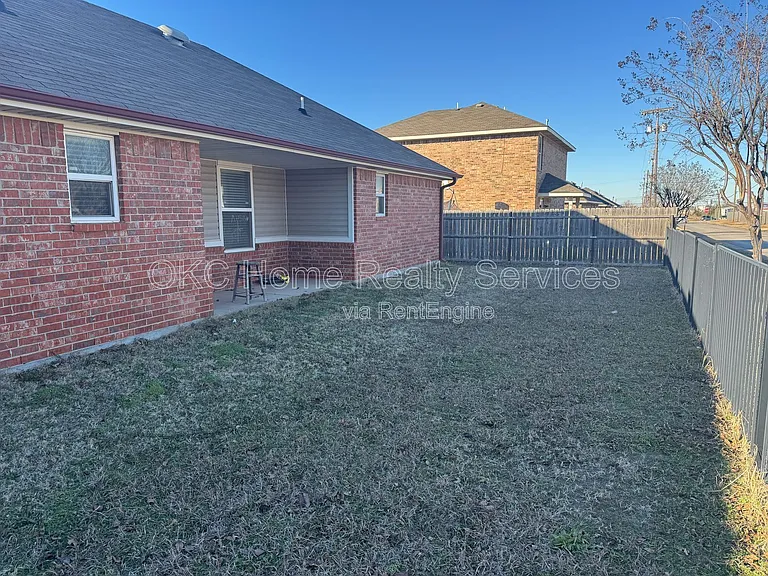 6052 Johnnie Ter — Photo 15