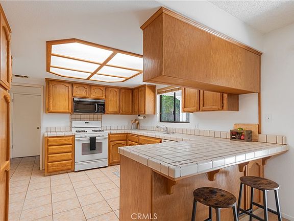 4th image of 6825 Chardonnay Rd