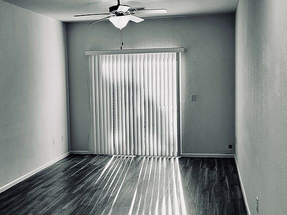 4th image of 1230 N Pierce St #101