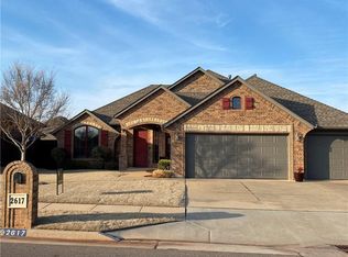 2617 SE 39th St, Moore, OK 73160