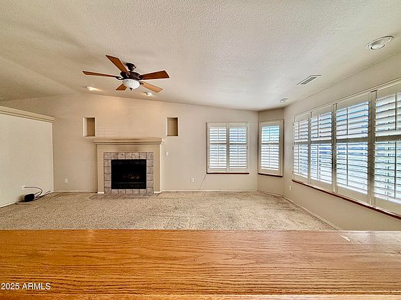 3rd image of 4272 N GELDING Drive