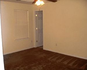 3rd image of 1634 Miller St