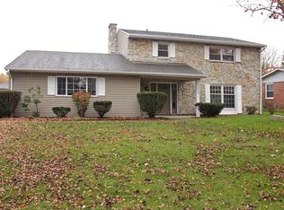 1352 Roelke Dr, South Bend, IN