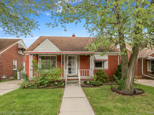 1659 18th St, Wyandotte, MI 48192
