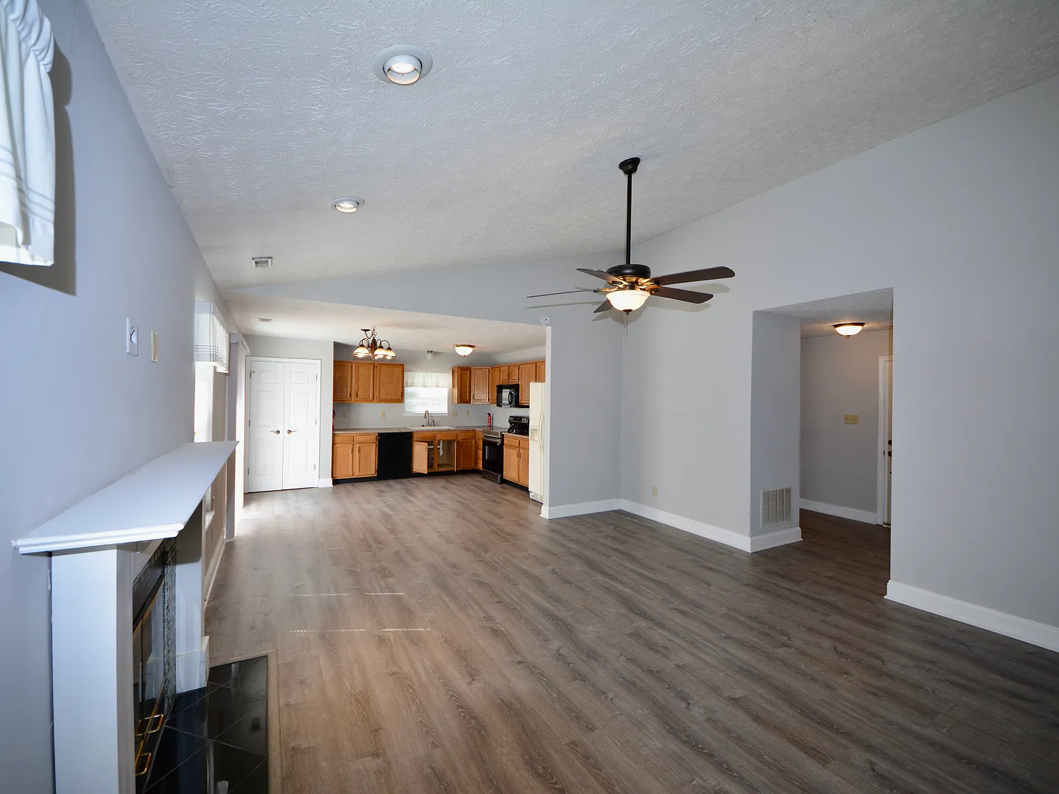 12935 Galloway Circle — Photo 3
