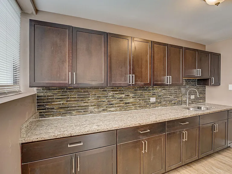 Lots of Cabinets!