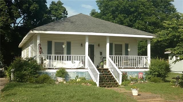 1st image of 2308 Jackson St
