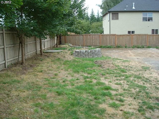 2nd image of 5733 SE Powell Valley Rd