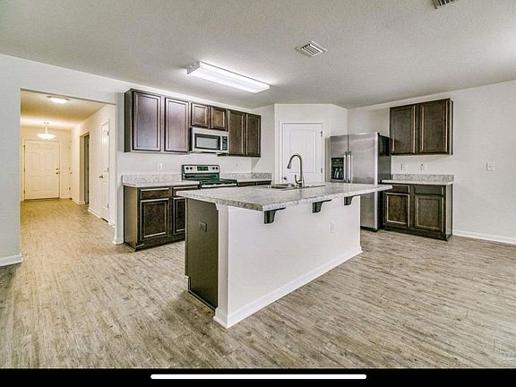 2nd image of 3436 Quail Dr
