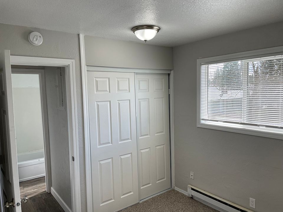 Canby Square 341371 SE 2nd Ave Canby OR Zillow