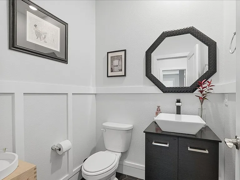 5366 Purple Moon Ave — Photo 19