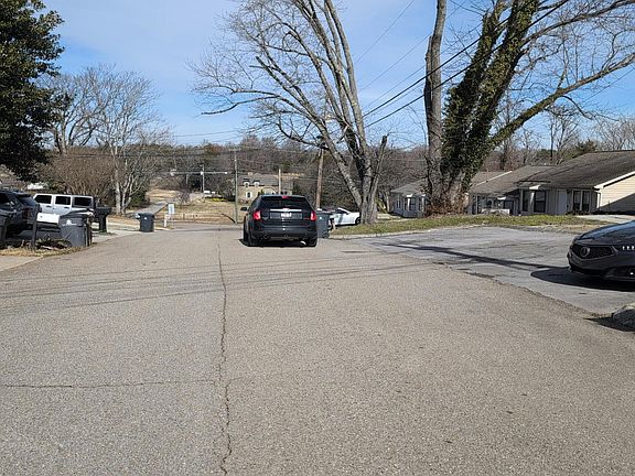 5th image of 2046 Countryhill Ln