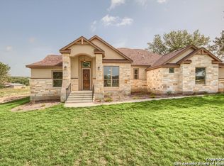 108 Hannah Dr, Adkins, TX 78101