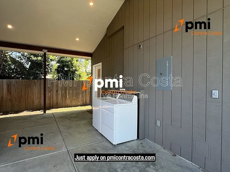 1173 Las Juntas Way #B — Photo 21