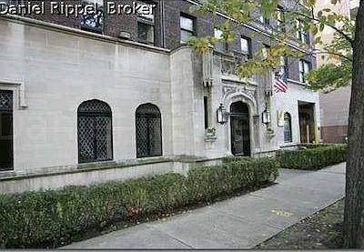 4th image of 534 W Stratford Pl APT 3W