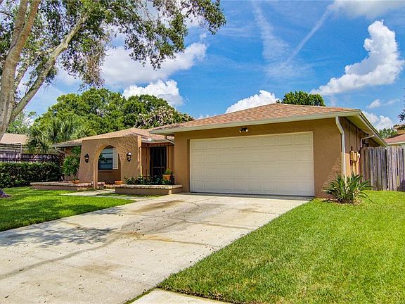 2nd image of 4113 Windtree Dr