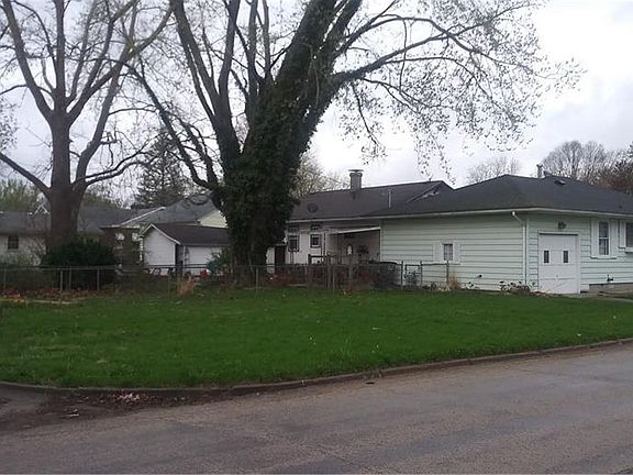 3rd image of 514 W Voorhees St