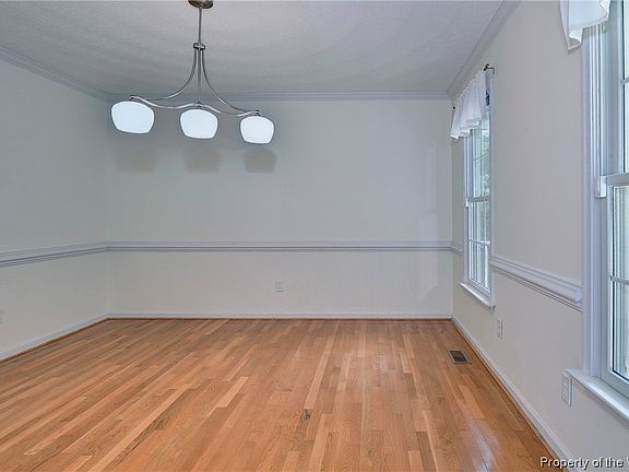 5th image of 2040 Back River Ln