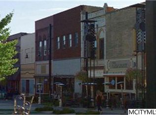 12 S Federal Ave, Mason City, IA 50401