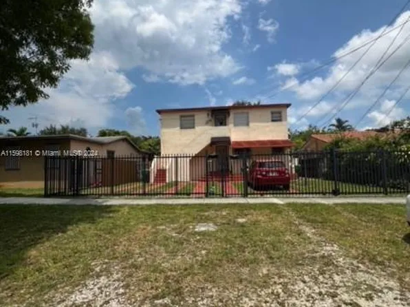 131 NW 32nd Ct, Miami, FL 33125