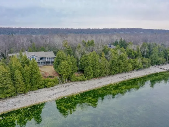 6817 Bay Shore Dr, Egg Harbor, WI 54209