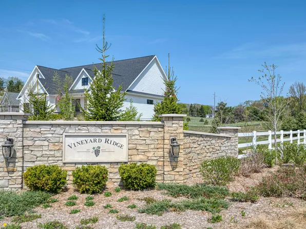 172 Vineyard Ridge Dr Lot 30, Traverse City, MI 49686