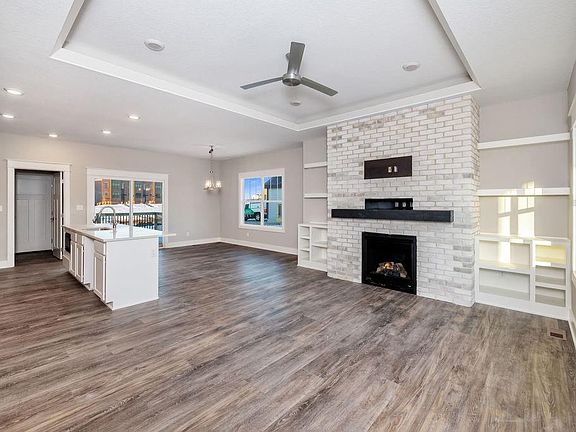 3rd image of 1726 SW Franklin Dr