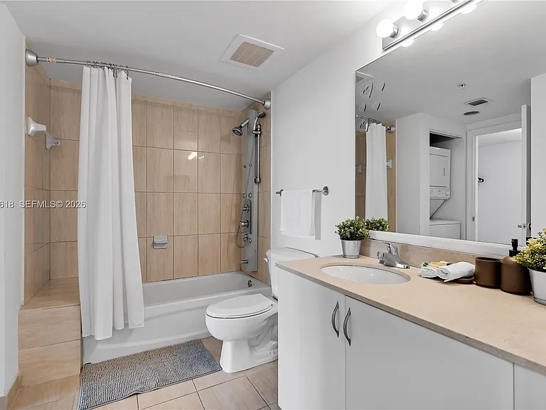 1750 N Bayshore Dr #5310 — Photo 25
