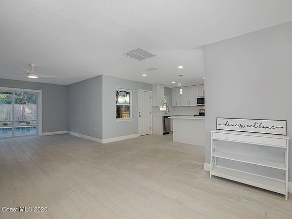 5th image of 108 E Melbourne Ave