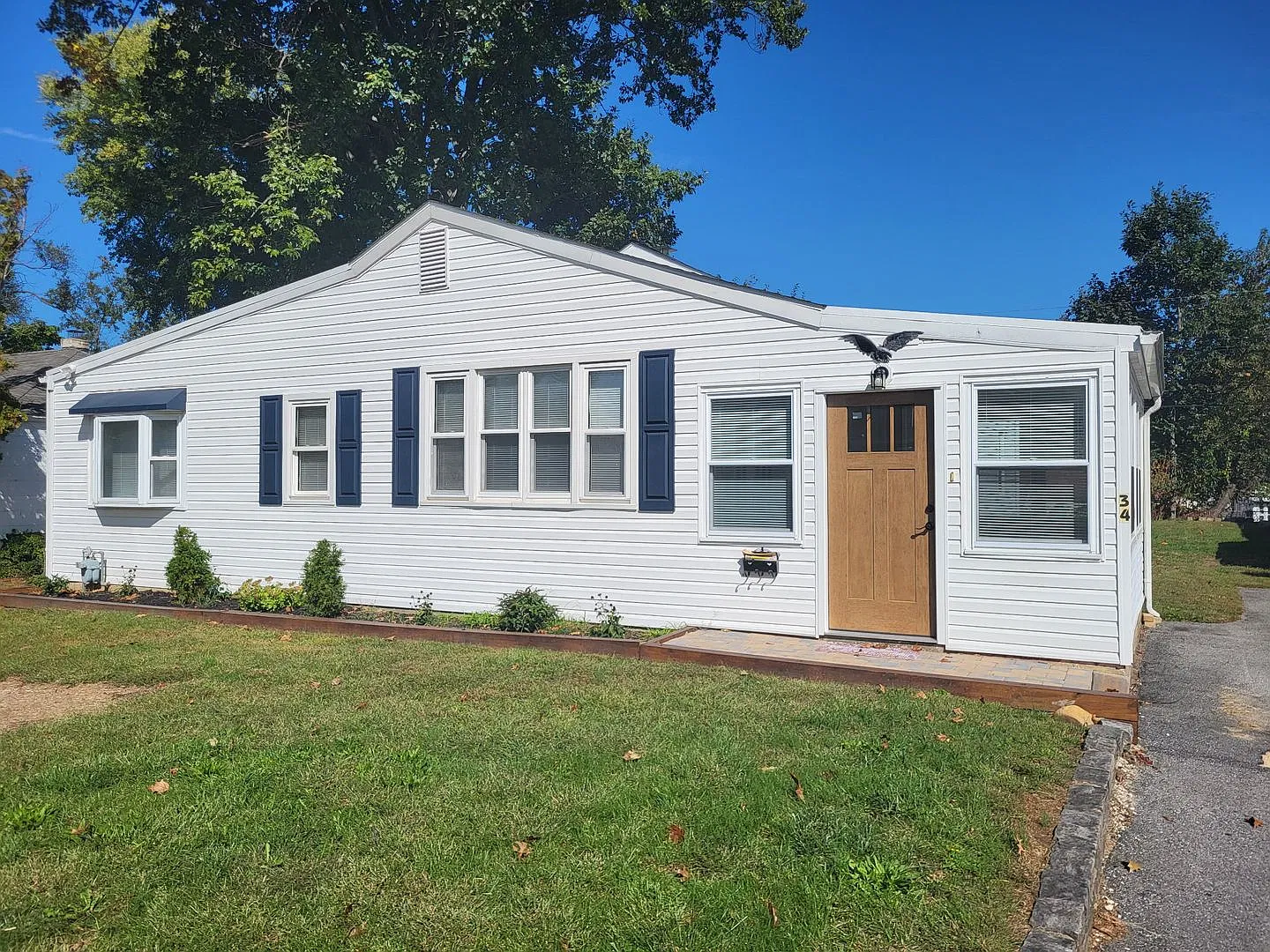 3 Bedroom 1 Bath House — Photo 1