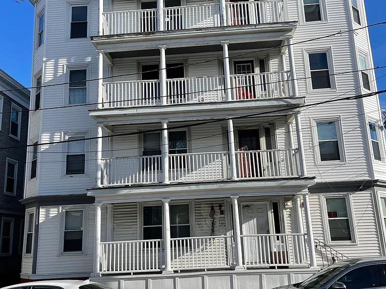 21 Whiting St #4 — Photo 2