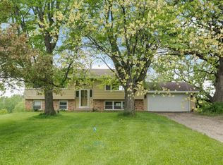 14270 Allen Dr, Savage, MN 55378