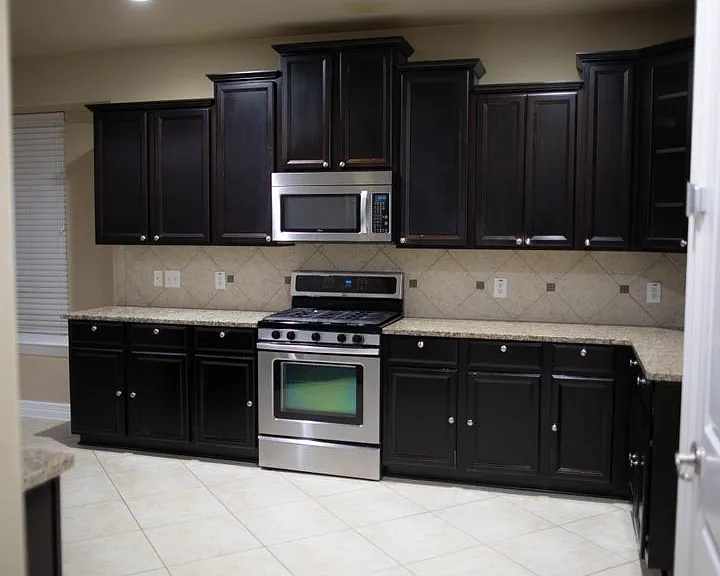 907 Appalachian Dr — Photo 17