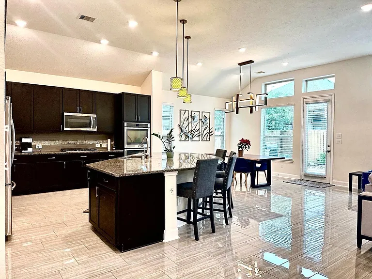 1110 Penny Ranch Ln — Photo 15
