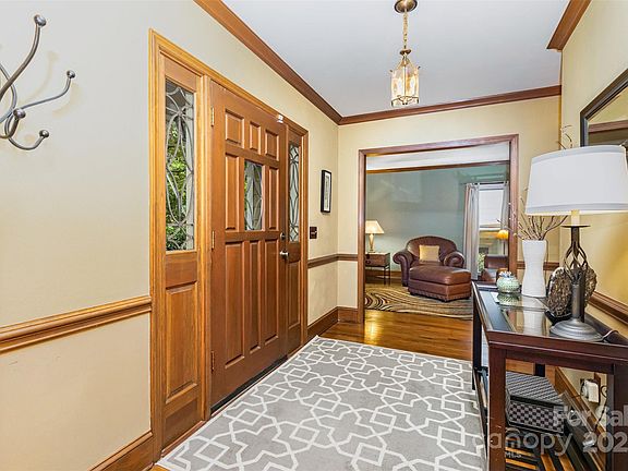 4th image of 9924 Hanover Hollow Dr