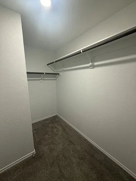 3 bed, 1450 sqft, $2,100 — Photo 4
